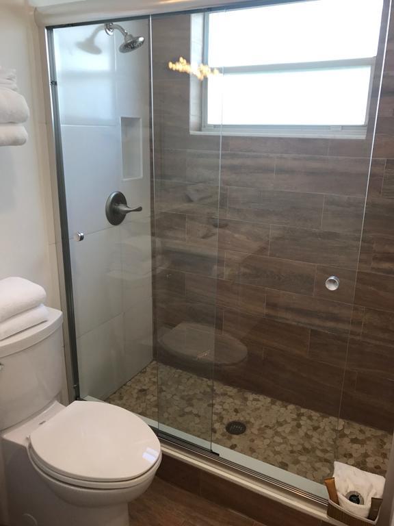 Wave Beach Vacation Rentals Pompano Beach Pokój zdjęcie